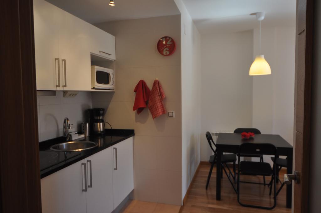 Apartamentos Tirol フォルミガル エクステリア 写真