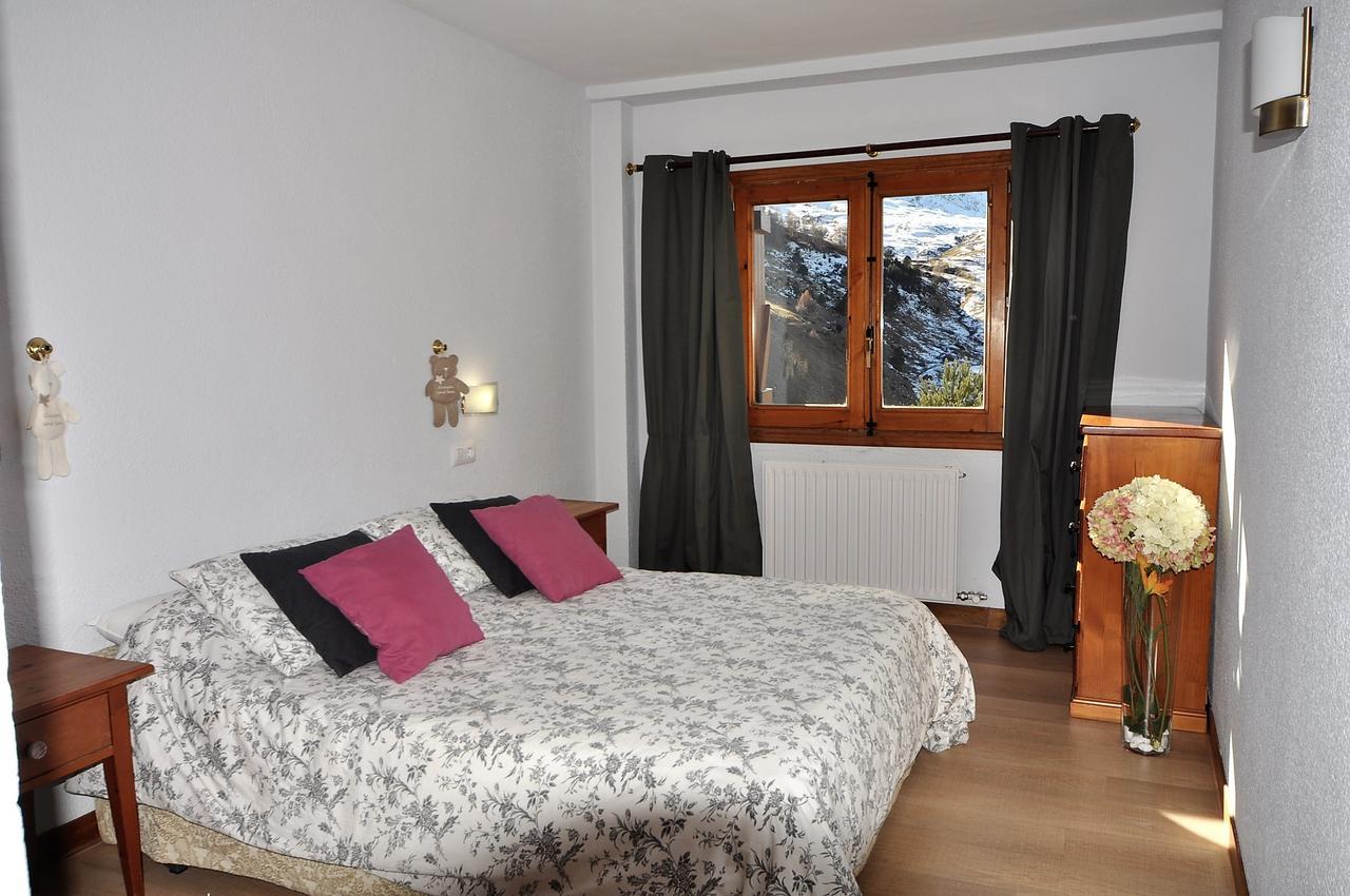 Apartamentos Tirol フォルミガル エクステリア 写真