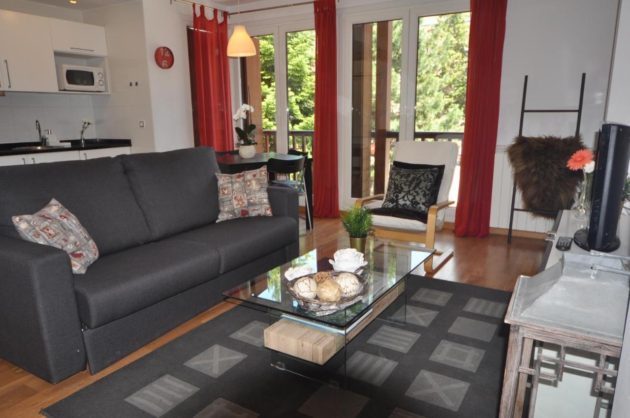 Apartamentos Tirol フォルミガル エクステリア 写真